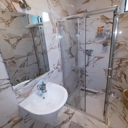 Nina Centar Apartment *
